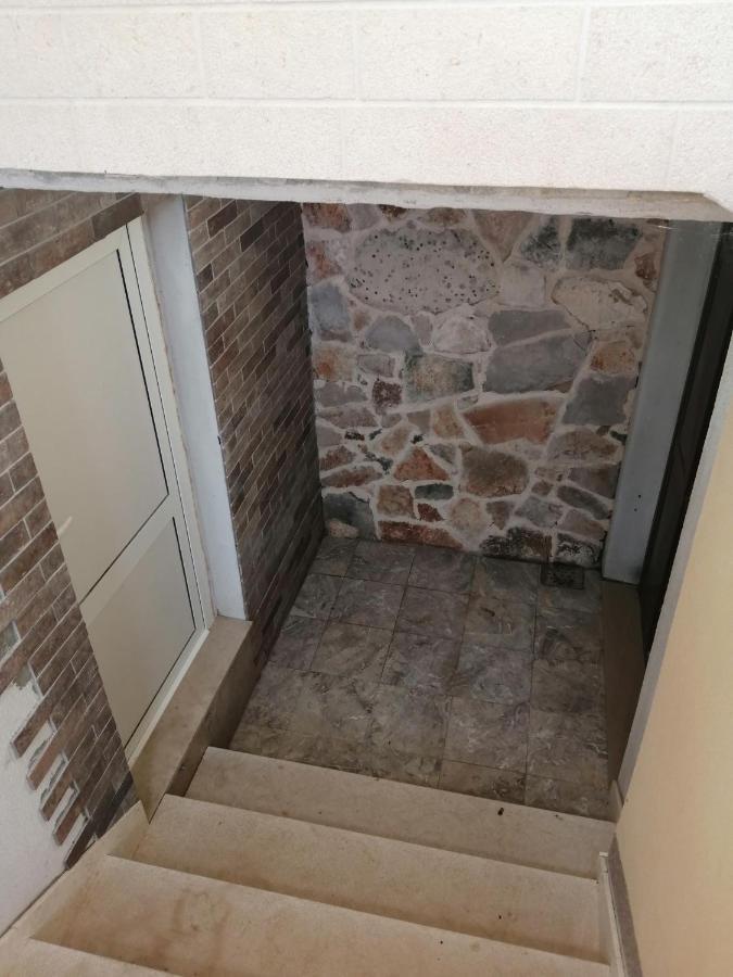 Villa Legacy Krusvar Bagian luar foto