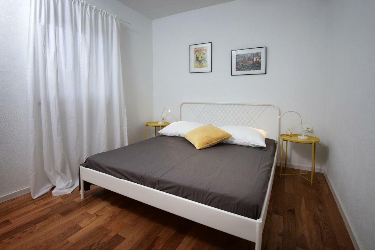 Villa Legacy Krusvar Bagian luar foto
